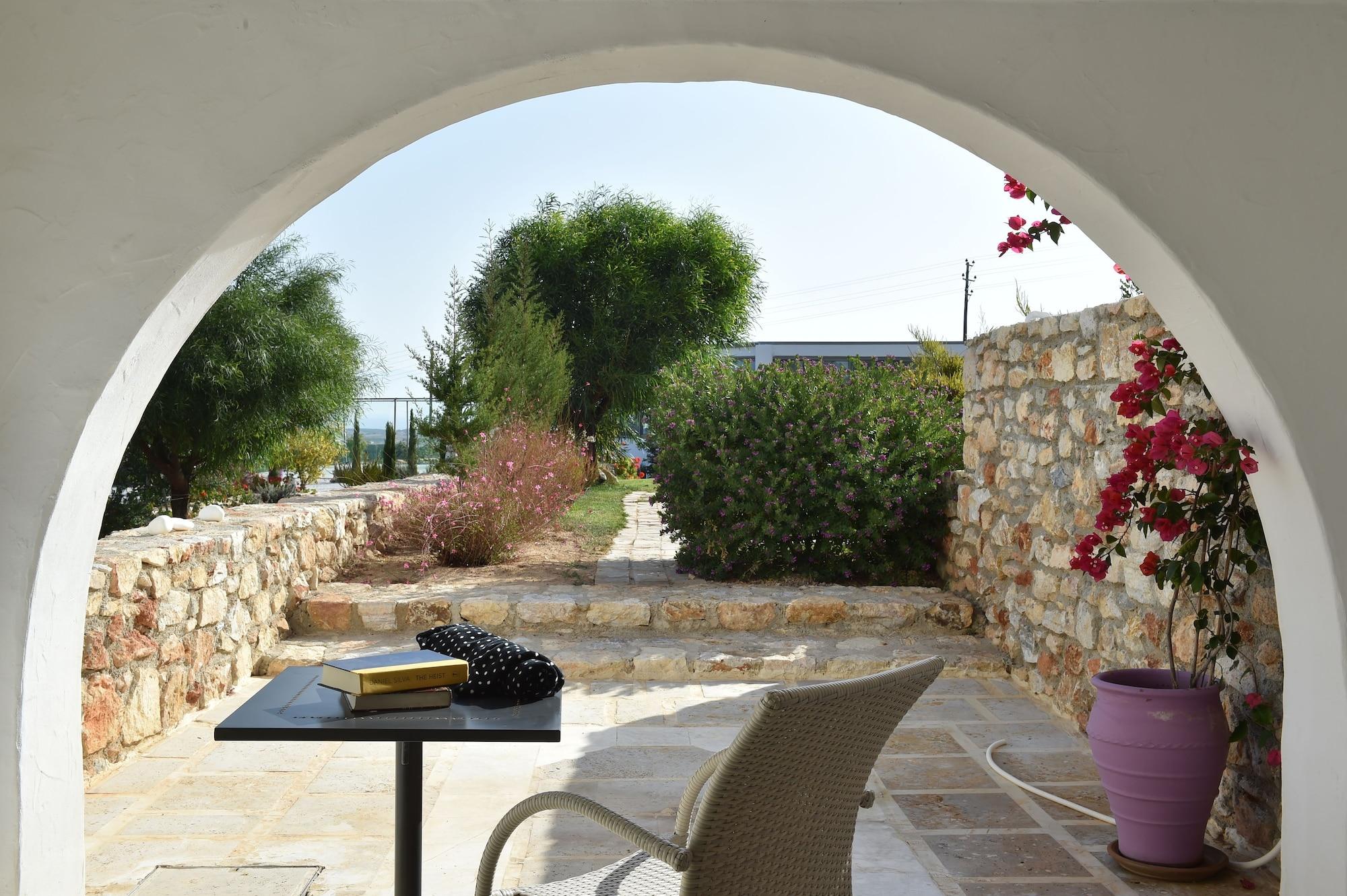 Naoussa Hills Boutique Resort- Adults Only Парос Екстериор снимка